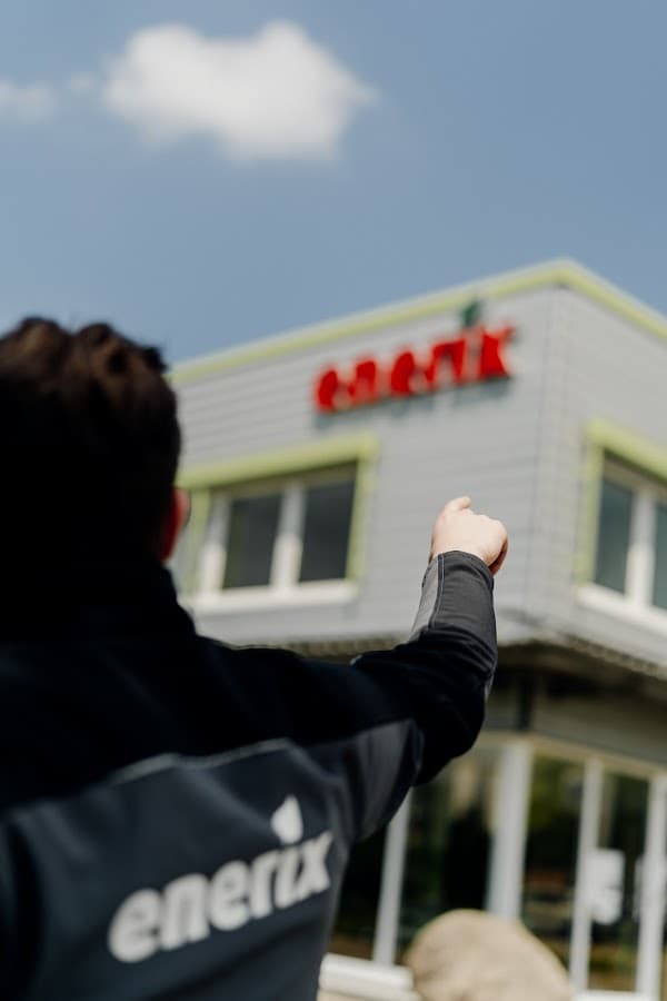 Photovoltaik Anfragen kaufen: Exklusiv vs. Portal-Leads